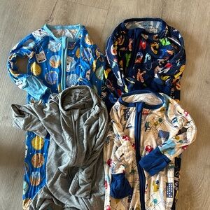little sleepies zippies 3-6mos